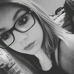 Meet your Posher, Breanna